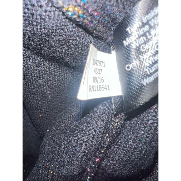 Lane Bryant Rainbow Sparkle Metallic Threading V-Neck Sweater - Size 22/24 - Picture 5 of 7